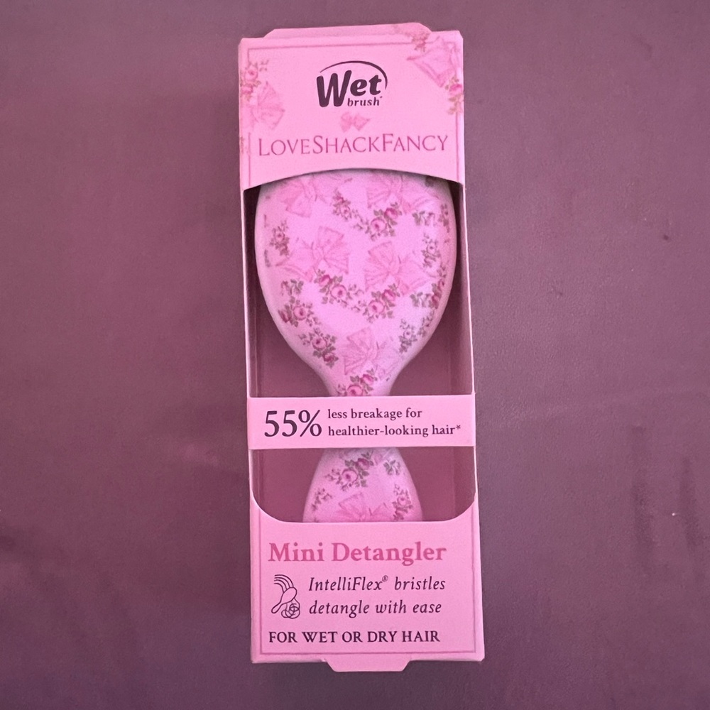 NWT LOVESHACKFANCY X WET BRUSH COLLAB MINI PINK BRUSH 🎀🩷